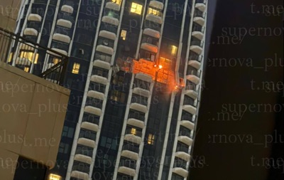 В Дубае Герань-2 врезался в небоскреб - СМИ