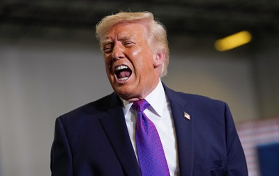 Трамп заявил о мощном ударе по Ирану