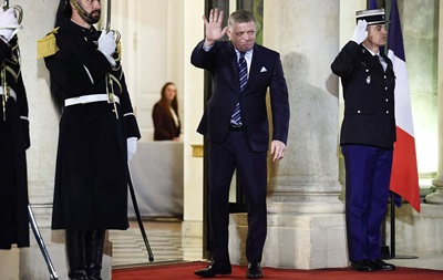 Фицо допустил блокировку кредита для Украины