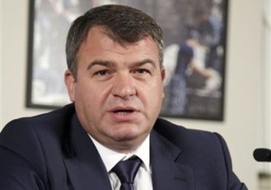 Против Сердюкова возбуждают уголовное дело
