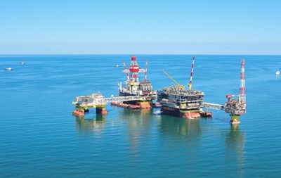 Поражены буровые установки на Каспии - Генштаб