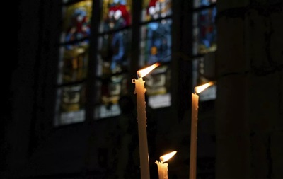 В Иерусалиме сошел Благодатный огонь