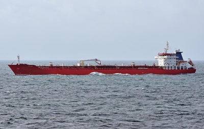 Китайский танкер прошел через Ормузский пролив, несмотря на блокаду США