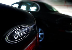 Ford продолжит сокращение штата в США