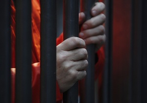 Судью Оболонского райсуда Киева приговорили к шести годам тюрьмы за взятку