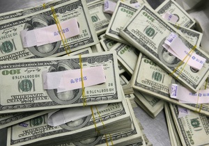 Доллар и евро продолжили снижение на межбанке