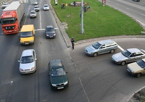 Ъ: В Украине вновь могут подорожать импортные автомобили