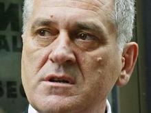 Лидер сербских радикалов ушел в отставку