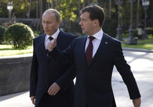 Рейтинги Путина и Медведева упали до самого низкого уровня за последние шесть лет