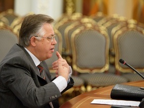 УП: Симоненко жалуется, что его не пригласили на Интер из-за Ющенко