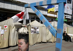 Милиция обещает убрать палаточный городок сторонников Тимошенко, если об этом попросят киевляне