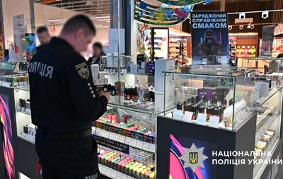 Теневой вейп-рынок: в Украине провели 270 обысков