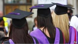 В Британии закрывают колледжи, прикрывающие нелегалов