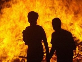В России при взрыве цистерны с нефтью погибли трое детей