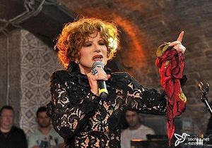 Гурченко спела на открытии гей-клуба в Киеве