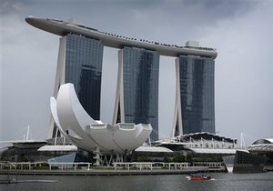 Рост экономики Сингапура в 2012 году резко замедлится