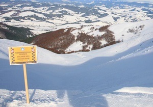 На Закарпатье найден мертвым второй сноубордист, попавший под лавину