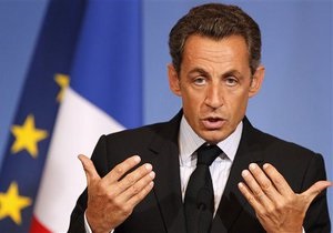 Саркози: Опасных иммигрантов надо лишать французского гражданства