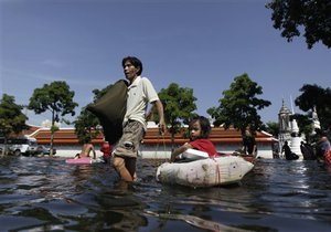 В Таиланде подсчитали возможные убытки туриндустрии от наводнения