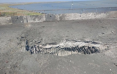 Оккупанты подтвердили повреждение мостов в Крыму