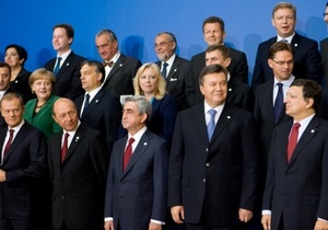 Янукович: Заключение Соглашения об ассоциации с Евросоюзом - это шаг в Европу