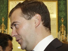 Медведев прибыл в Северную Осетию, чтобы раздать награды