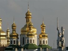 В Московском патриархате не считают Божьей карой удар молнии в Лавру
