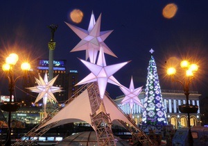 В Киеве на Майдане установят искусственную 40-метровую елку