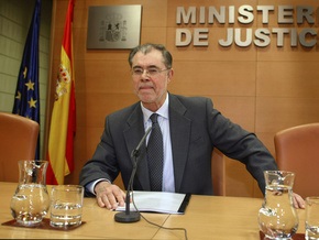 Министр юстиции Испании ушел в отставку из-за несанкционированной охоты
