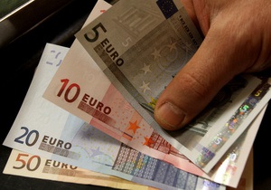 Евро на межбанке преодолел отметку в 10,65 грн