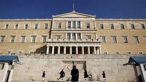Парламент Греции принял бюджет жесткой экономии