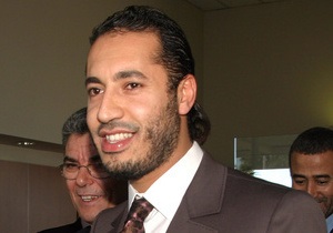 Сын Каддафи намерен возглавить восстание в Ливии