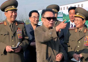 СМИ: Ким Чен Ир передал личный капитал младшему сыну