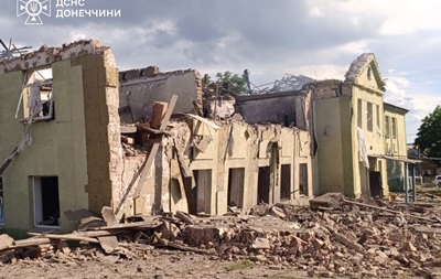 Авиаудар по Славянску: есть жертва и раненые