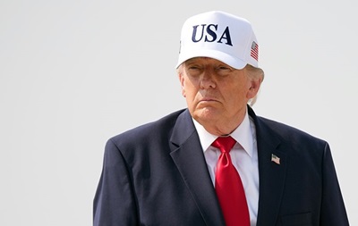 Ормуз открыт для всех, кроме Ирана - Трамп
