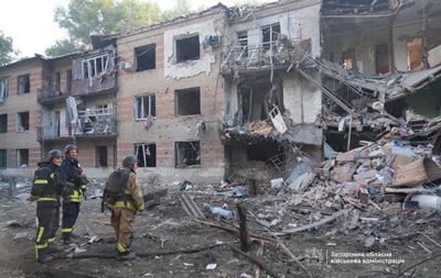 Удар по Запоріжжю: двоє загиблих, багато поранених