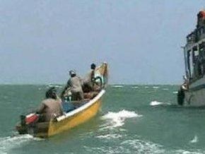 Экипаж ливийского танкера отбился от пиратов водяной пушкой