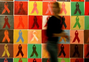 DW: В Украине стремительно растет число ВИЧ-инфицированных женщин