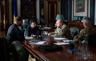 Зеленський розповів про зустрічі з військовим керівництвом