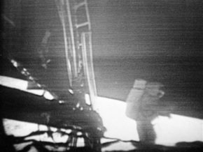 Сорок лет назад человек впервые ступил на поверхность Луны