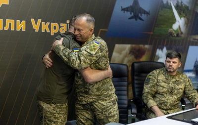Сырский официально передал полномочия Драпатому