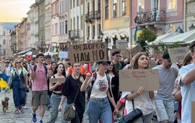 Украинцы 11 дней требуют вернуть Федорова