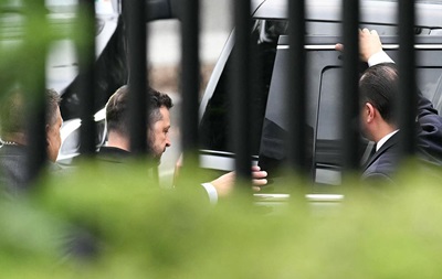 Зеленский провел встречу с Трампом