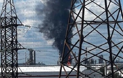 Зеленский заявил об ударе по НПЗ в Перми