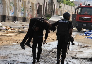 Египет - В результате взрыва в Египте погибли 24 полицейских