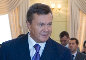 Опрос: Половина украинцев считают, что Янукович защищает собственные интересы