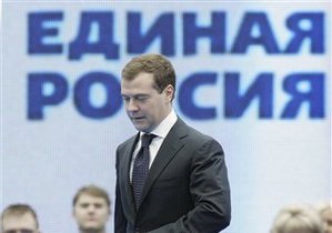 Единая Россия впервые примет участие в предвыборных теледебатах