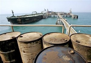 Мировые цены на нефть незначительно выросли