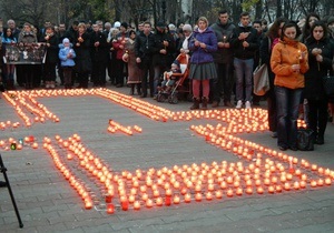 В украинских городах прошли акции памяти жертв Голодомора