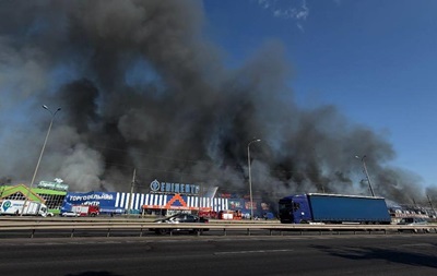 Россияне ударили по двум торговым центрам в Одессе